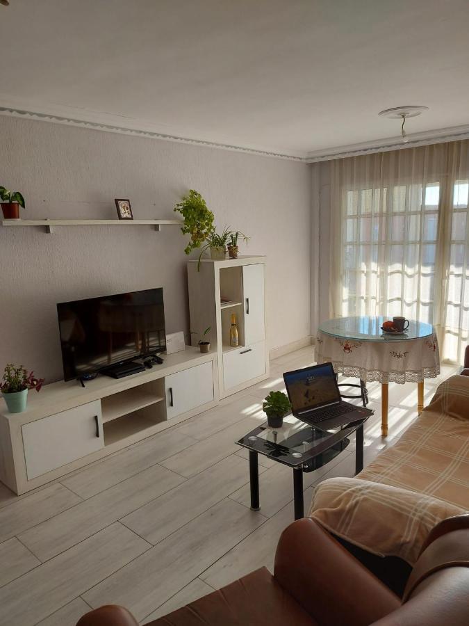 Habitacion Privada A 15 Min De La Playa/Piso Hotel Huelva Eksteriør billede